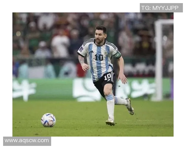 梅西心中的足球偶像是谁 他的崇拜之情背后的故事与影响 梅西心中的足球偶像是谁 他的崇拜之情背后的故事与影响